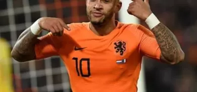 دیپای ده‌بێته‌ كاتالۆنى