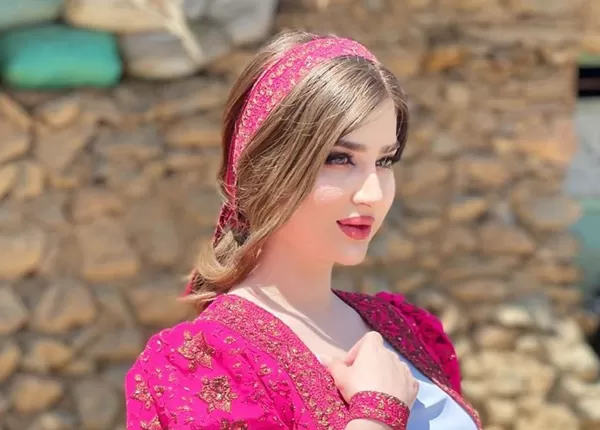 سەمیرە كارزان ڤیدیۆ كلیپێكی نوێ بڵاودەكاتەوە