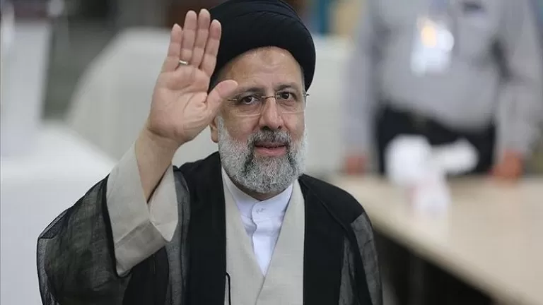 Îsraîl: Serokê Îranê Qesabê Tehranê ye