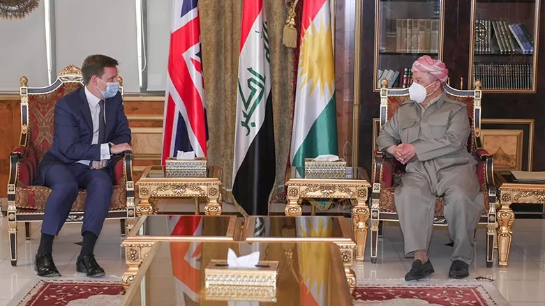 الرئيس بارزاني والسفير البريطاني يبحثان آخر المستجدات والخلافات بين أربيل وبغداد