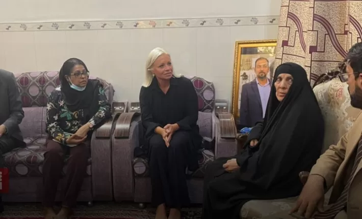 عائلة إيهاب الوزني تستقبل بلاسخارت وترفض لقاء الكاظمي