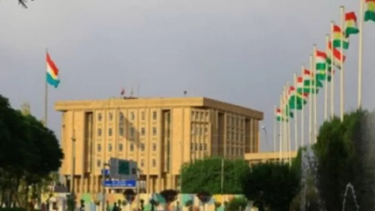 Şanda hikûmetê bersifa pirsên Parlementoyê dide