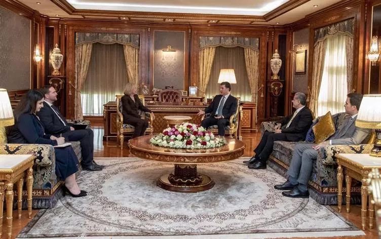 رئيس إقليم كوردستان يبحث مع سفيرة أستراليا عدة ملفات منها علاقة أربيل وبغداد