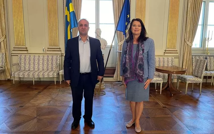 Wezîra Derve ya Swêdê pêşwazî li şandeke Rêveberiya Xweser kir