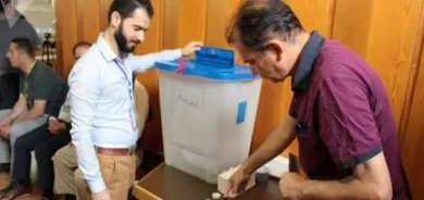 رئيس النزاهة الأسبق: الكتل السياسية تتصارع للسيطرة على الصناديق.. لا تركز على تزوير البطاقات