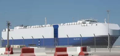 أنباء عن تعرض سفينة شحن يشارك إسرائيليون بملكيتها لهجوم أثناء توجهها للإمارات