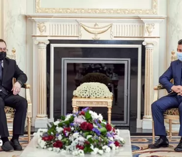 سەرۆکی حکومەتی هەرێمی کوردستان پێشوازی لە باڵیۆزی نوێی ڕوسیا لە عێراق دەکات