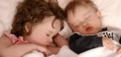 أربيل.. إطلاق حملة تحث على نوم الأطفال مبكراً