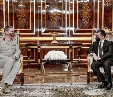 مەسرور بارزانی  سەرۆکی حکومەتی هەرێمی کوردستان پێشوازی لە جێگری فەرماندەی گشتیی هێزەکانی هاوپەیمانان لە عێراق و سووریا دەکات