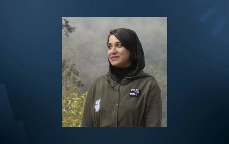 Keça Kurd 'li dijî bavê xwe neaxivî' û Îtilaata Îranê ew desteser kir