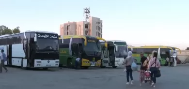 Hikûmeta Sûriyê rê nade Kurdan biçin Şam û Helebê