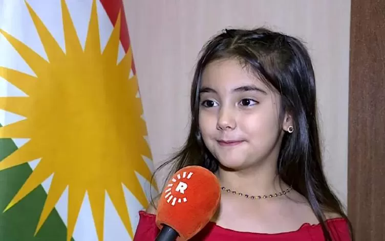 Keçeke Kurd li Kanada bûye Fashion Model