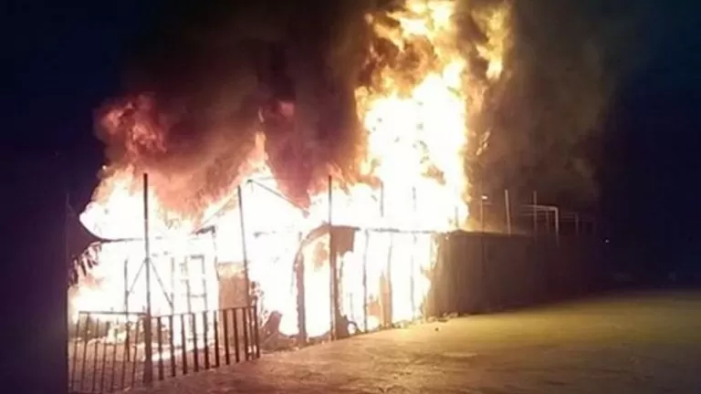 Agir bi çadirên koçberên Rojavayê ket