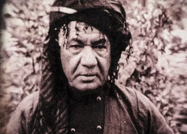 حەوشەكەی ماڵی (عەلی مەردان) دەكرێتە مۆزەخانەكەیەك بۆ ئەرشیفەكانی