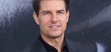 توم كرووز خەڵاتەكانی گۆڵدن گلۆپ دەگەڕێنێتەوە