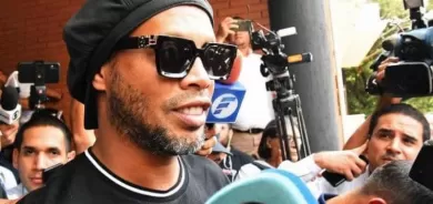 رونالدينيو في بيروت دعماً لأهالي ضحايا تفجير مرفأ بيروت