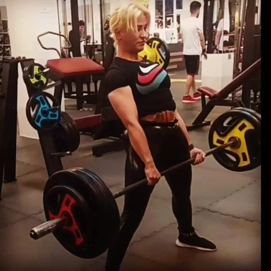 من خەونێکم ھەیە و خاوەن ئیرادەیەکی بەھێزم