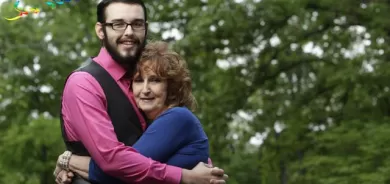 لاوێكی كەشخە ئاشقی ئافرەتانی بە تەمەنە