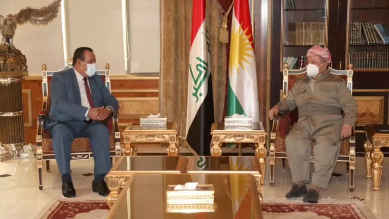 Serok  Barzanî  li  gel  şandeke  Îraqî  civiya