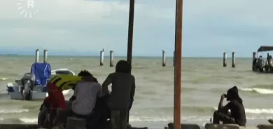 NY daxwaz dike vaksîn bo koçberan bê dabînkirin