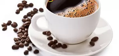 خواردنەوەی قاوە ئەگەری تووشبوون بە كۆڤید19 كەم دەكاتەوە