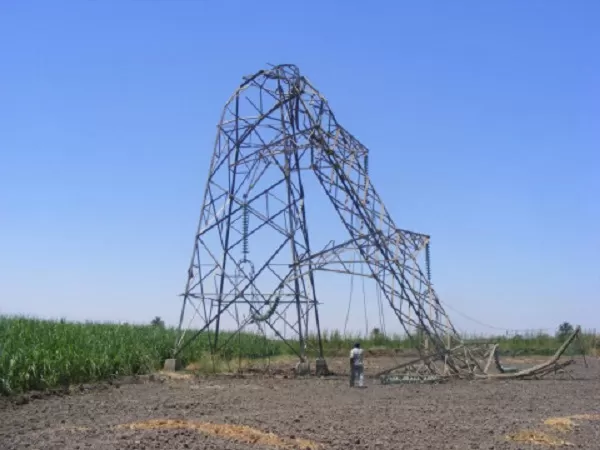 Explosion of two power towers in Diyala