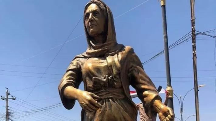 شنگال: نصب تمثال لأول إيزيدية قتلت «أميراً» من داعش