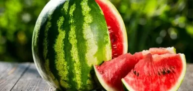 علامات في البطيخ الاحمر تشير إلى خطورة شديدة على الجسم