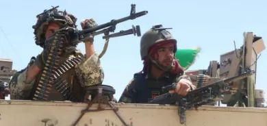 القاذفات الأمريكية تقصف مواقع طالبان في ثاني عاصمة إقليمية تعلن سيطرتها عليها