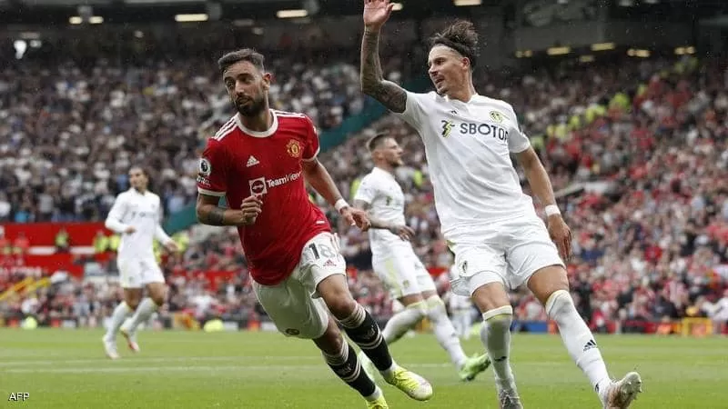 مانشستر يونايتد يكتسح ليدز بالخمسة ويحذر المنافسين