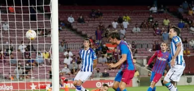 في أول مباراة بعد رحيل ميسي.. برشلونة يسحق سوسيداد برباعية