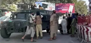 فيسبوك تصنف طالبان 