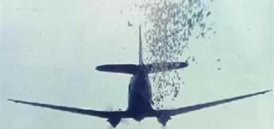 الطيران التركي يلقي مناشير يطالب فيها بإخلاء بلدة في ريف الحسكة