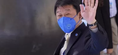 Japanese FM discusses de-escalation with Iranian officials