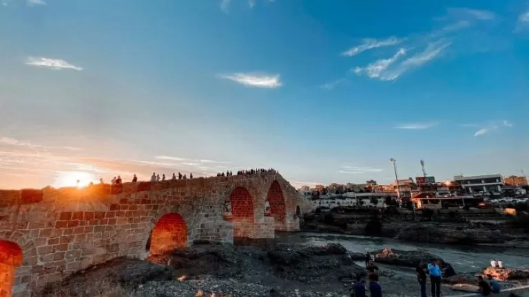 Du torîstên Ereb canê xwe ji dest dan