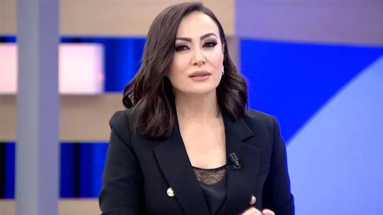 Didem Arslan Yilmaz nehişt mêvana bernameyê bi Kurdî biaxive