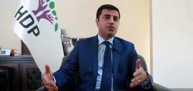 Demirtaş: Bi zanebûn daristanên Dêrsimê têne şewitandin