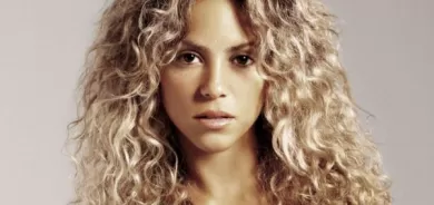 شاكیراش خۆی لە باج دزییەوە