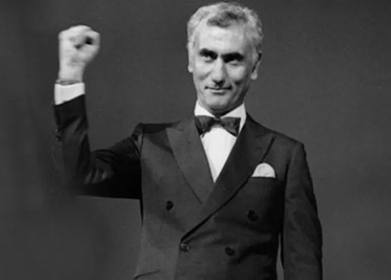 دیمانەیەك لەگەڵ یەڵماز گۆنای لەزیندان دا  (1-2)