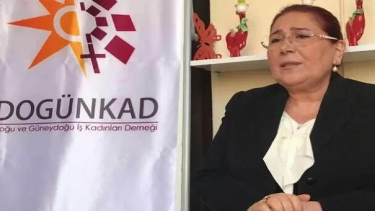 Karsaza navdar ya Kurd koça dawî kir