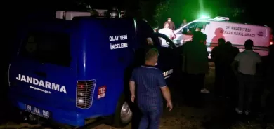 Melayekî 3 zarokên xwe yên keç kuştin