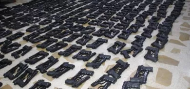 أربيل: القوات الأمنية تصادر 628 مسدس تركي الصنع