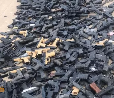 لە هەولێر دەست بەسەر 628 دەمانچەی گیرا