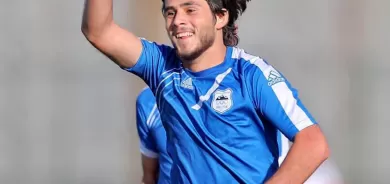 یاسر قاسم ده‌چێته‌ سوێد