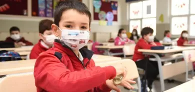 Li dibistanan perwerdeya rûbirû dest pê dike