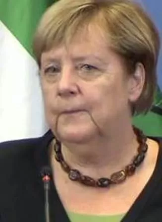 المستشارة الالمانية أنجيلا ميركل : علينا أن نتحاور مع طالبان