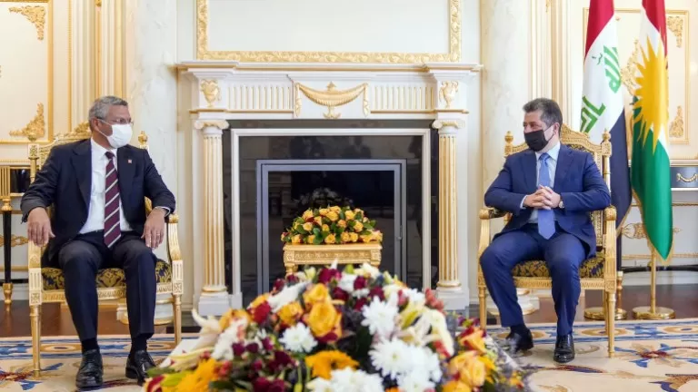 Şanda CHP li gel Serokwezîr civiya