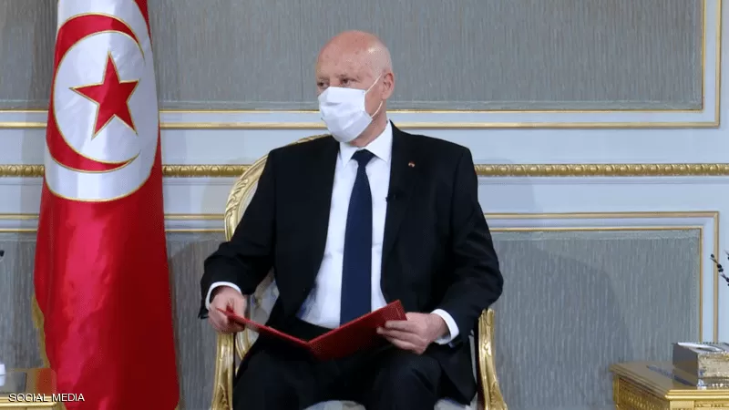 الجميع يقفز من مركب النهضة الغارق في تونس