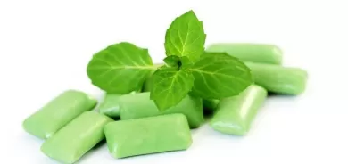 فوائد العلكة الخالية من السكر