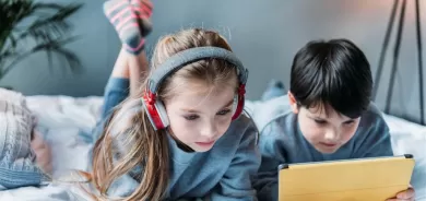 بهذه الخطوات تضمن محتوى آمن لطفلك على الانترنت!